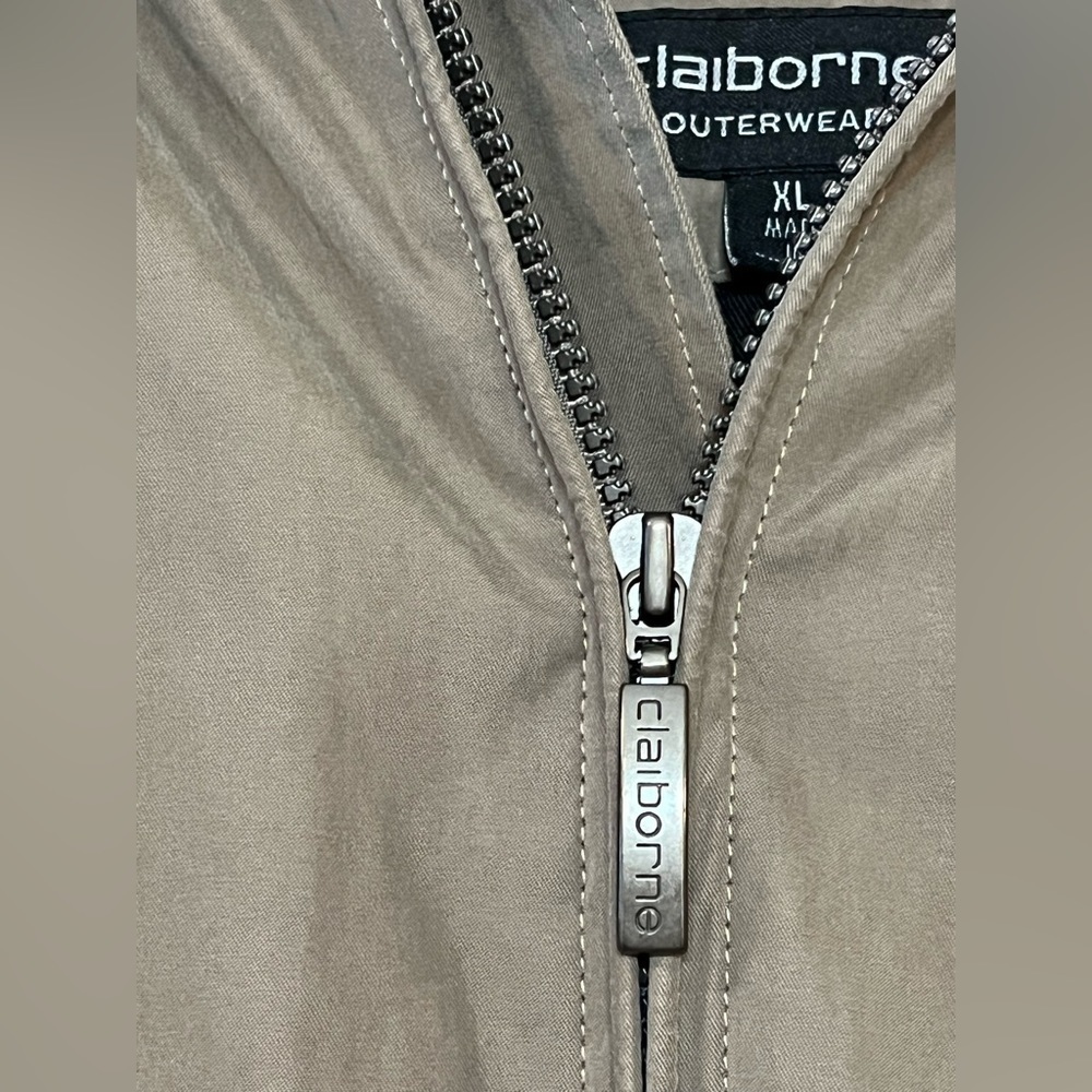 Claiborne outerwear microfiber golf jacket, XL - Picture 6 of 10